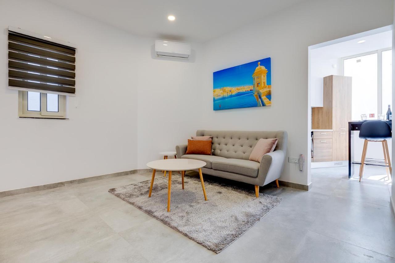 Perfect Location, Modern 2Br Apartment سليمة المظهر الخارجي الصورة