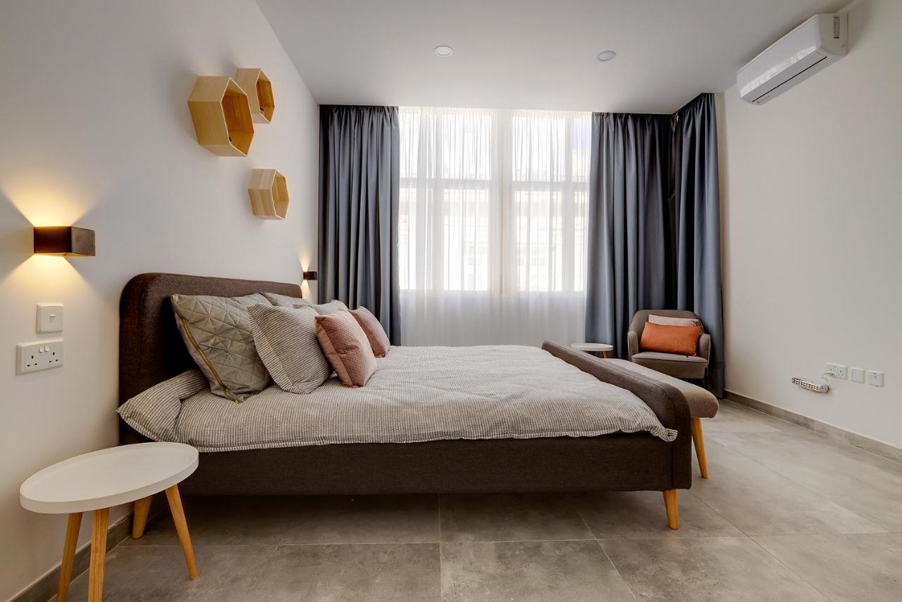 Perfect Location, Modern 2Br Apartment سليمة المظهر الخارجي الصورة