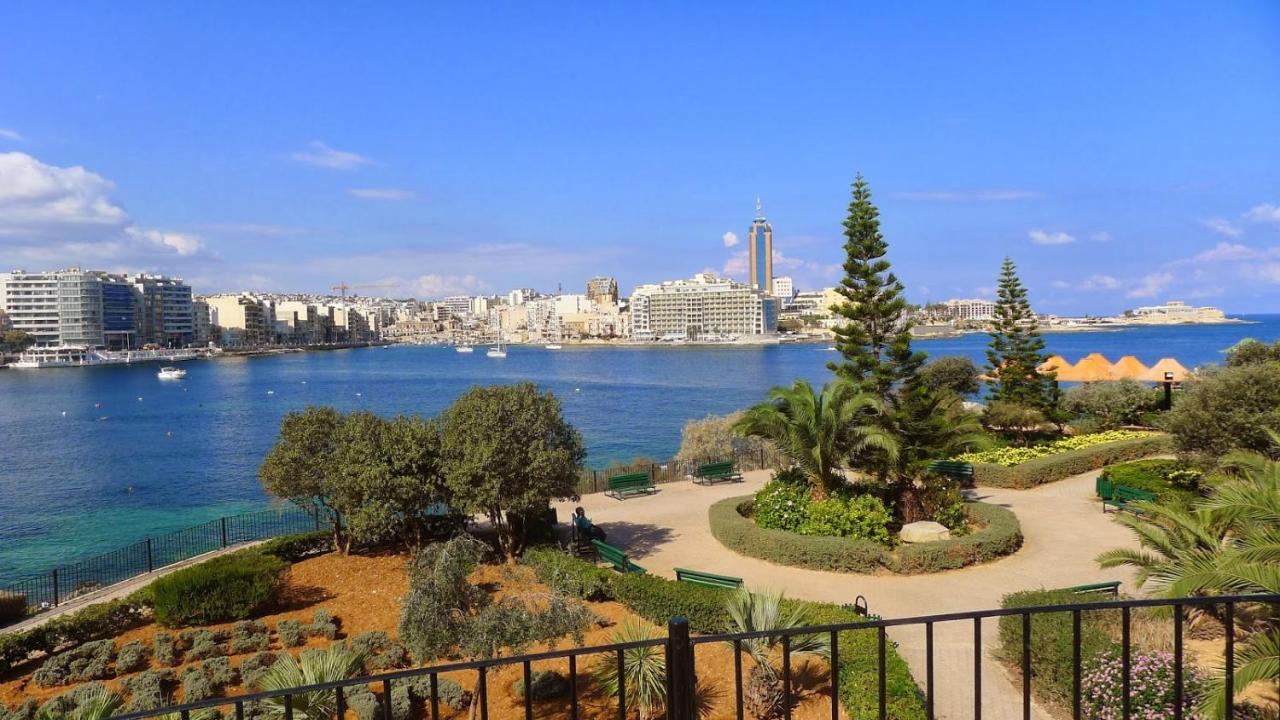 Perfect Location, Modern 2Br Apartment سليمة المظهر الخارجي الصورة